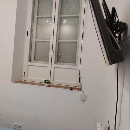 Апартаменти Habitacion En Мадрид Екстер'єр фото