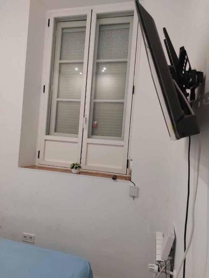 Апартаменти Habitacion En Мадрид Екстер'єр фото